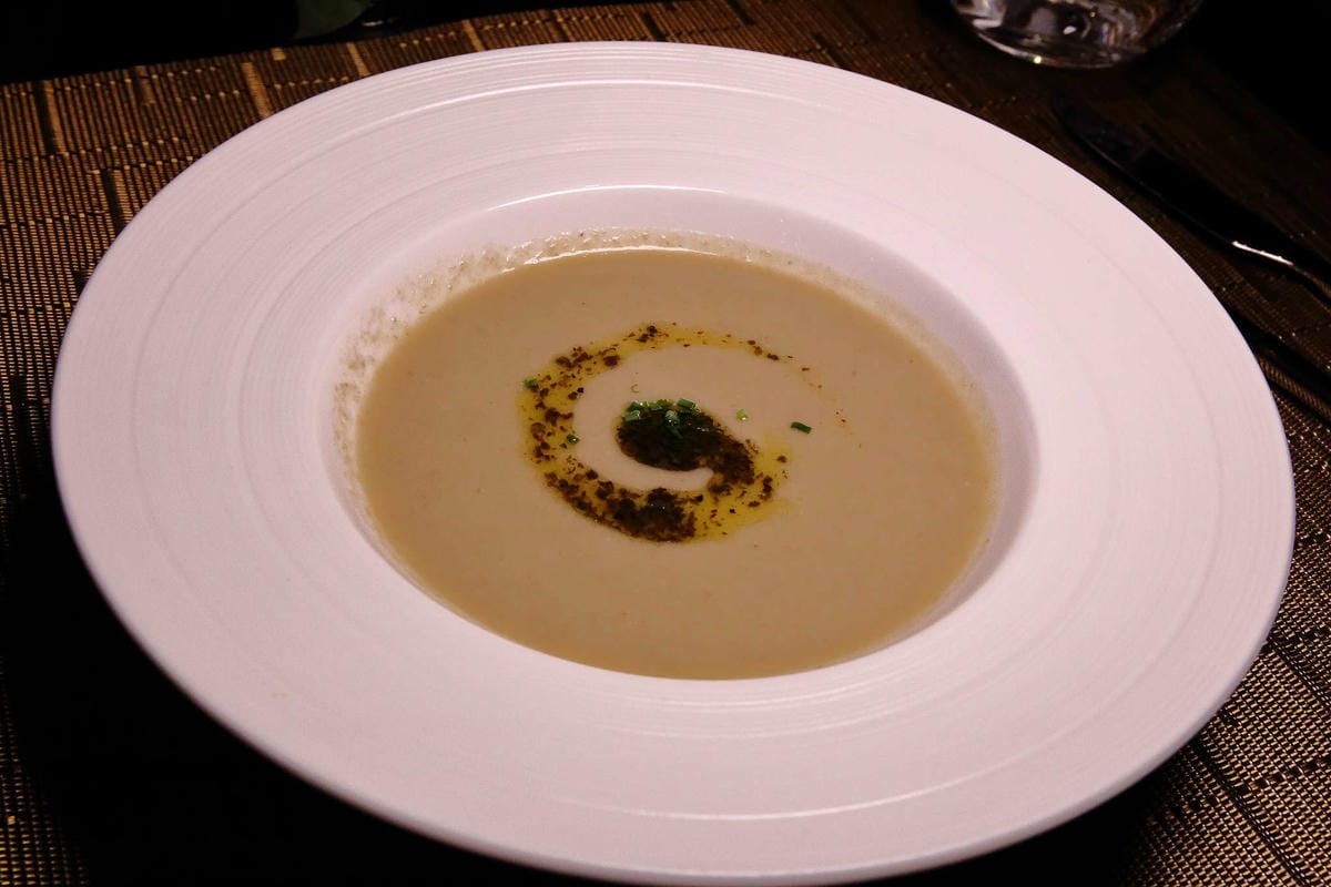 【食。台北】FUJI Flower 義法餐廳 松菸店〜網美秘境！讓少女心噴發的森林系餐廳，以不同花卉入菜，超吸睛！