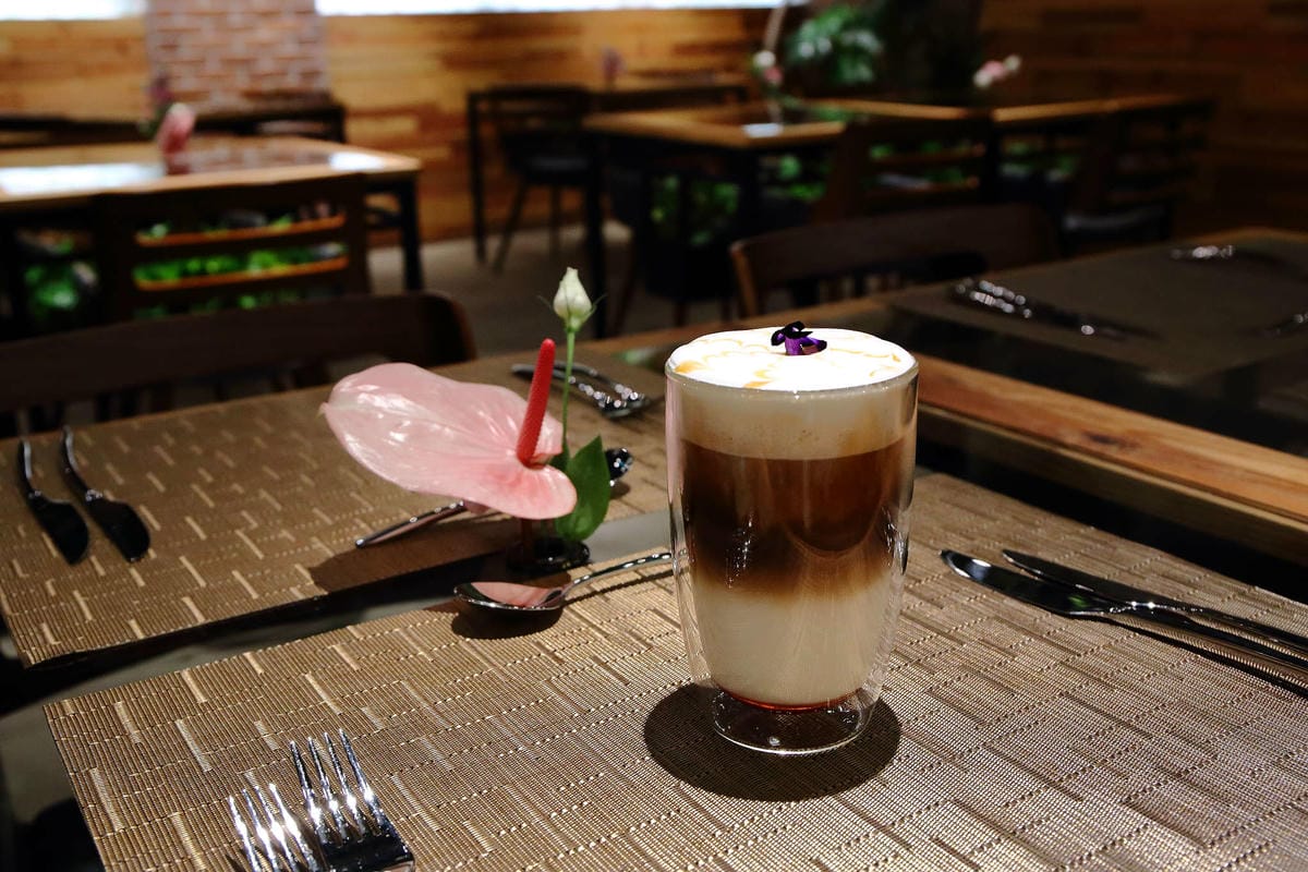 【食。台北】FUJI Flower 義法餐廳 松菸店〜網美秘境！讓少女心噴發的森林系餐廳，以不同花卉入菜，超吸睛！