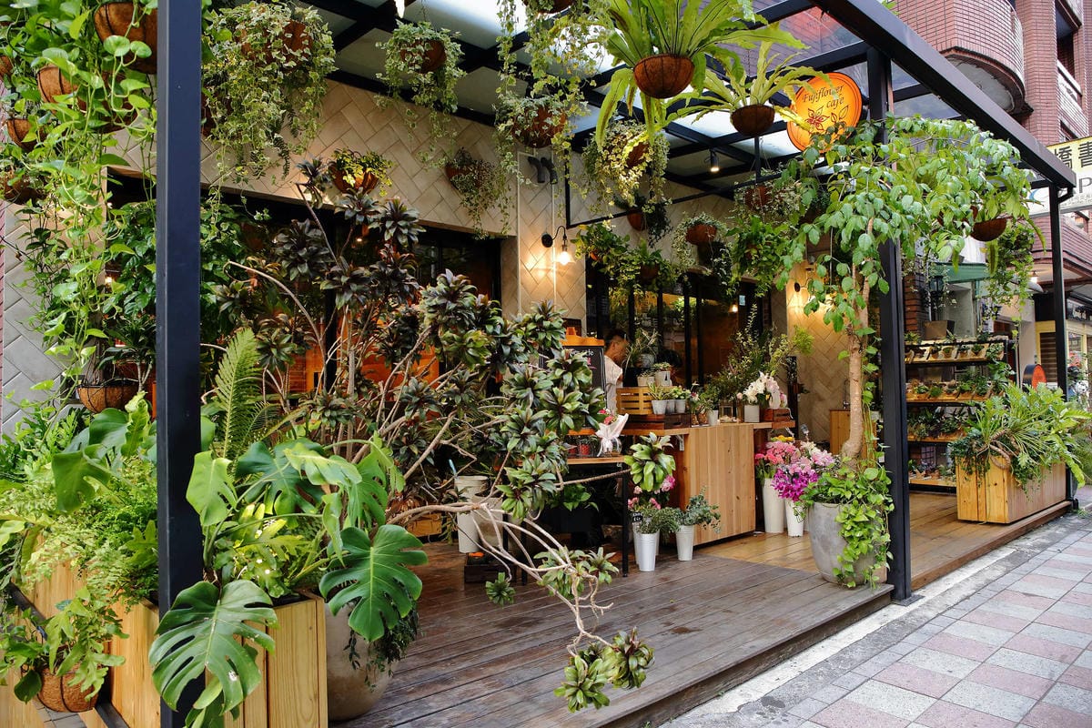 【食。台北】FUJI Flower 義法餐廳 松菸店〜網美秘境！讓少女心噴發的森林系餐廳，以不同花卉入菜，超吸睛！