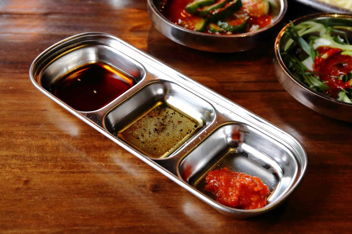 【食。桃園】韓大叔한국오빠正宗韓式烤肉專門店〜吃貨親古瞅過來！正宗道地韓式美味，‎ 高CP值，全程桌邊服務，讚！