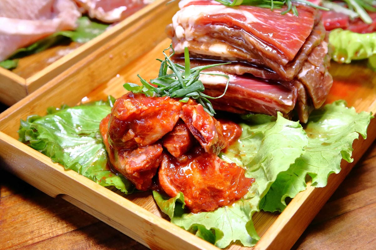 【食。桃園】韓大叔한국오빠正宗韓式烤肉專門店〜吃貨親古瞅過來！正宗道地韓式美味，‎ 高CP值，全程桌邊服務，讚！