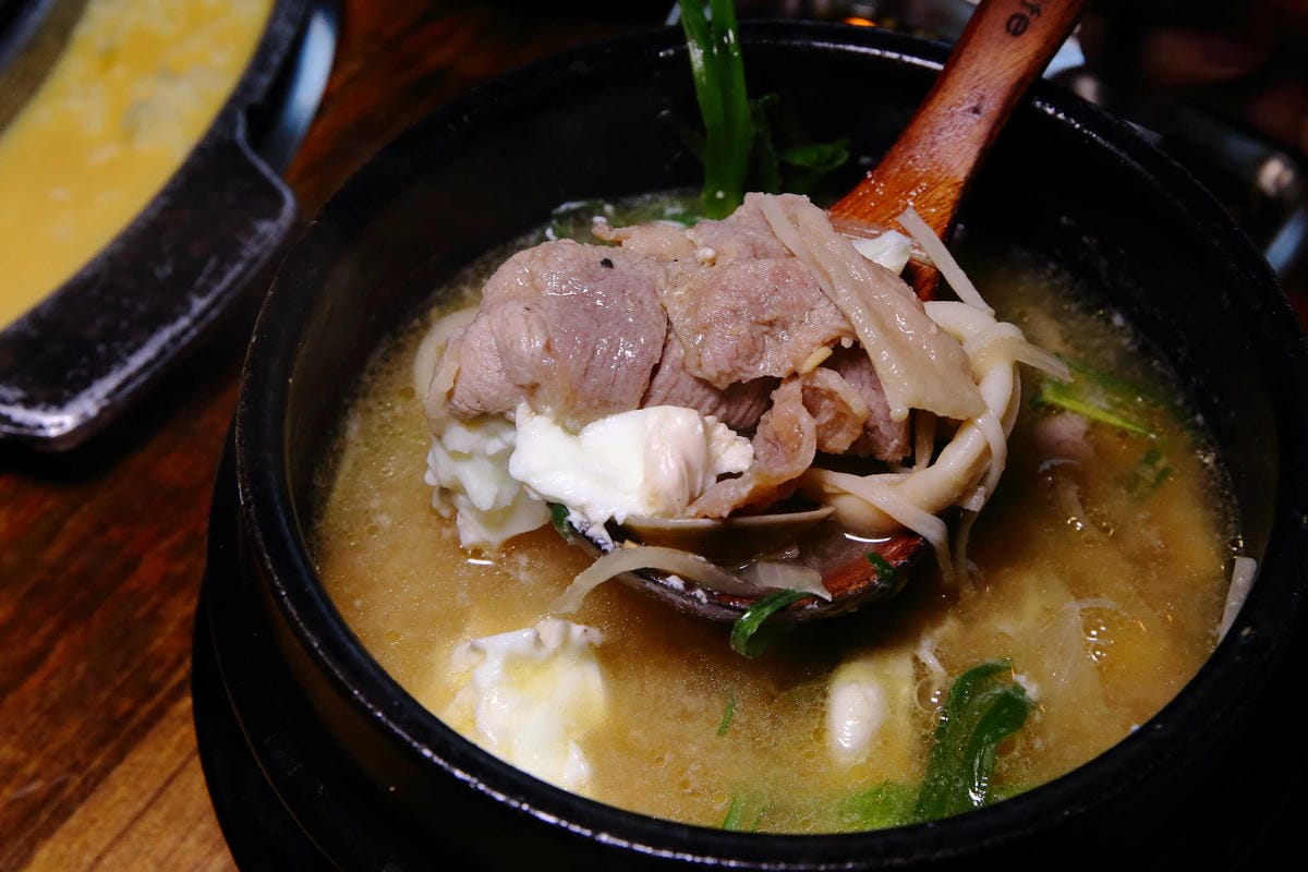 【食。桃園】韓大叔한국오빠正宗韓式烤肉專門店〜吃貨親古瞅過來！正宗道地韓式美味，‎ 高CP值，全程桌邊服務，讚！