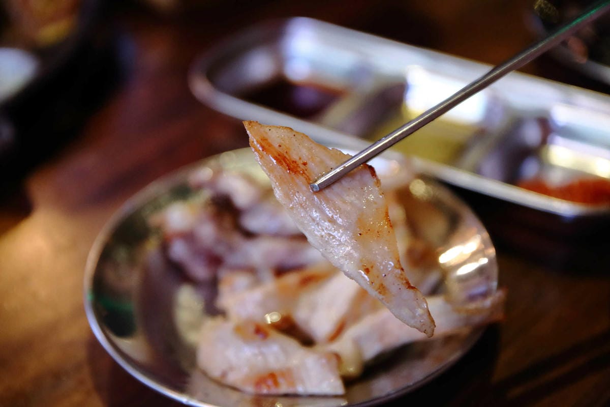 【食。桃園】韓大叔한국오빠正宗韓式烤肉專門店〜吃貨親古瞅過來！正宗道地韓式美味，‎ 高CP值，全程桌邊服務，讚！