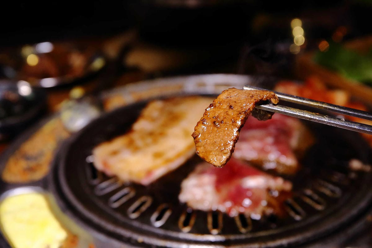 【食。桃園】韓大叔한국오빠正宗韓式烤肉專門店〜吃貨親古瞅過來！正宗道地韓式美味，‎ 高CP值，全程桌邊服務，讚！