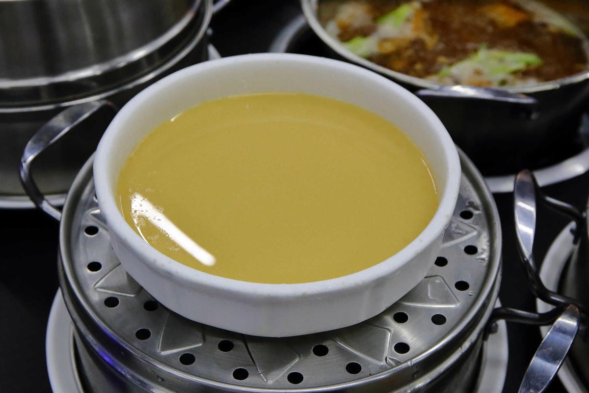 【食。桃園】甕霸王甕仔雞〜桃園現撈海鮮蒸氣塔。烤雞、海鮮與熱炒高貴不貴一次滿足全家大小的味蕾!(已歇業)