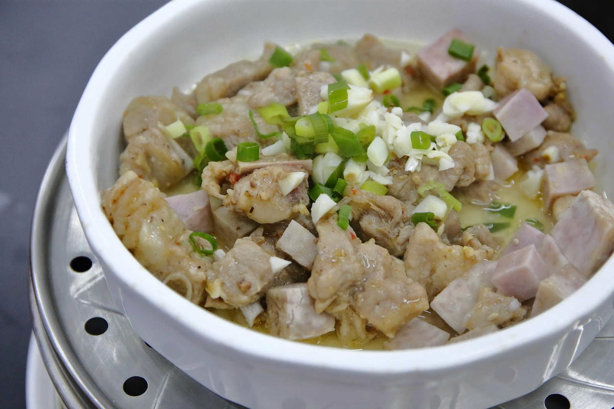 【食。桃園】甕霸王甕仔雞〜桃園現撈海鮮蒸氣塔。烤雞、海鮮與熱炒高貴不貴一次滿足全家大小的味蕾!(已歇業)