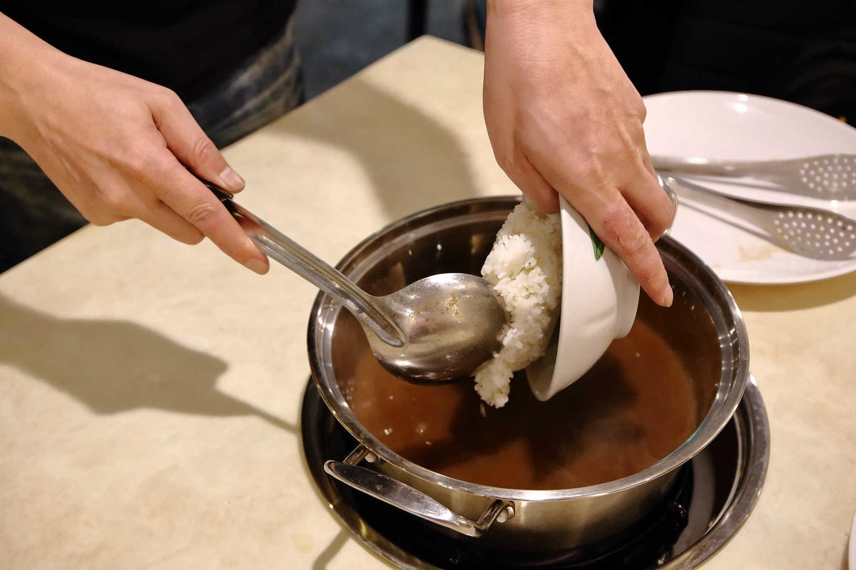 【食。板橋】蒸天下蒸氣火鍋〜夠『青』才敢大聲!「蒸」的料理,品嘗其最原始的美味!