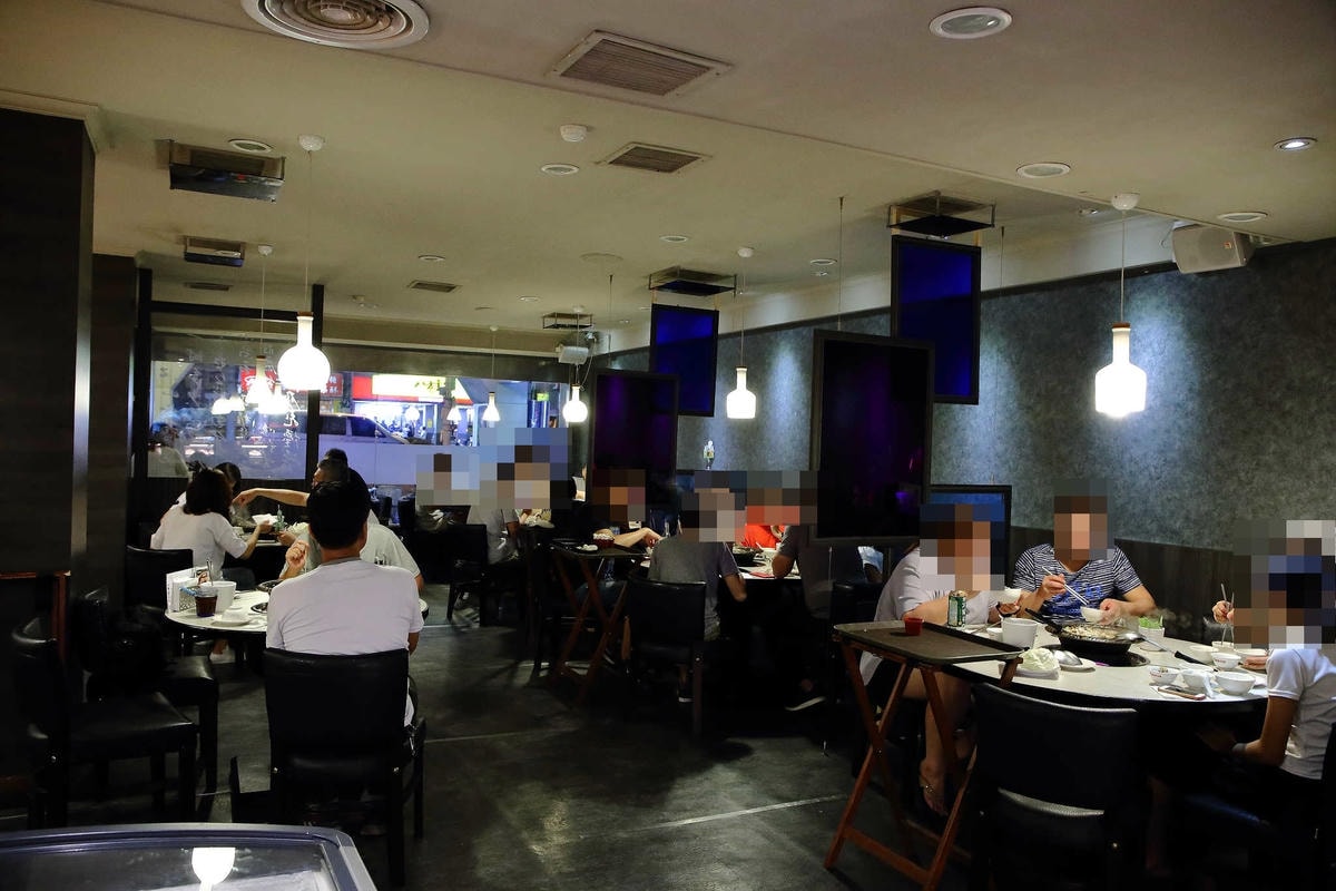 【食。台北】可利亞石頭火鍋〜松山區火鍋推薦。台灣老字號正統石頭火鍋,老店創意新風味,依舊令人懷念的滋味!