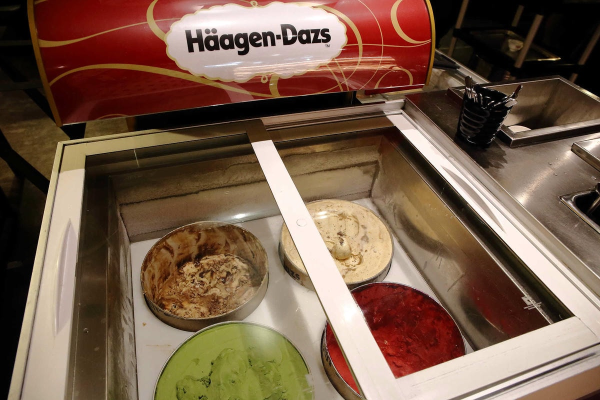 【食。台北】可利亞石頭火鍋〜松山區火鍋推薦。台灣老字號正統石頭火鍋,老店創意新風味,依舊令人懷念的滋味!