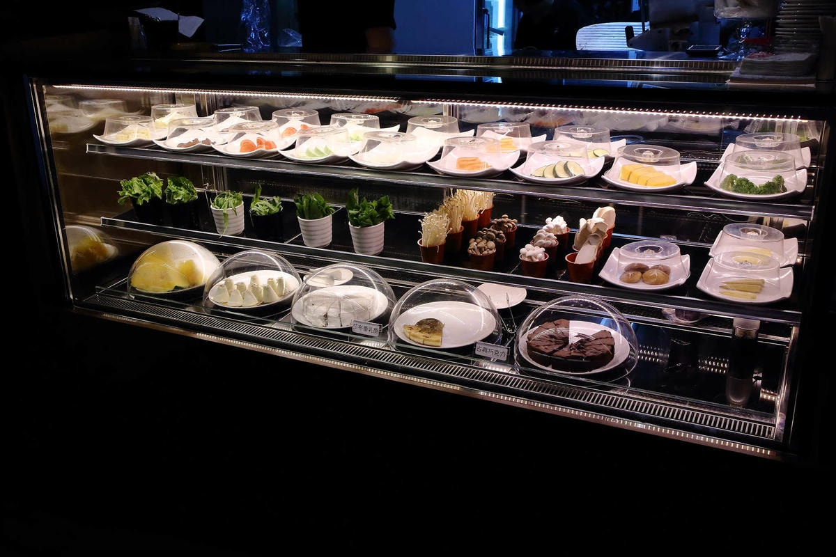 【食。台北】可利亞石頭火鍋〜松山區火鍋推薦。台灣老字號正統石頭火鍋,老店創意新風味,依舊令人懷念的滋味!