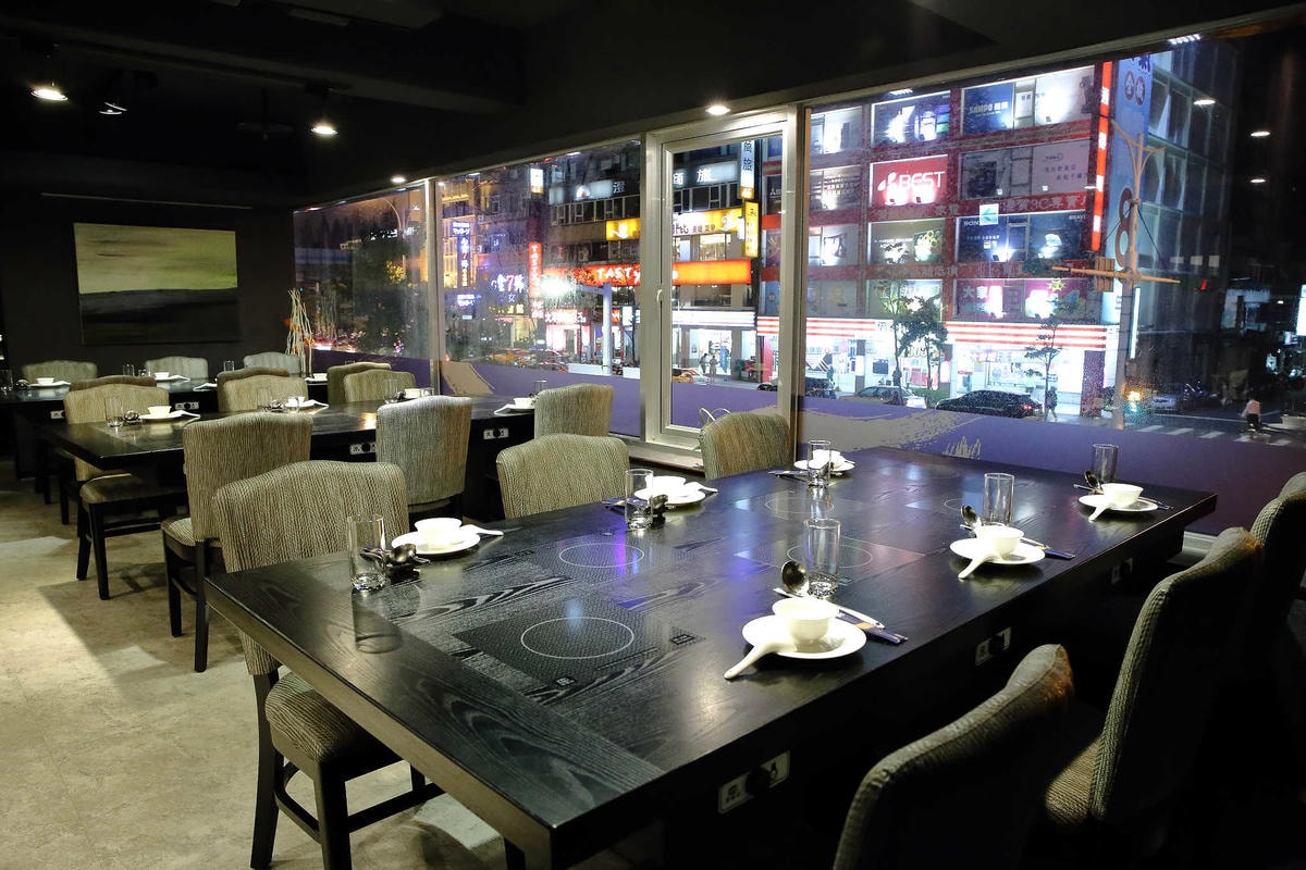 【食。台北】藍寶寶麻辣火鍋〜人氣麻辣火鍋店來襲!麻。油。鮮。香,口水爆表!