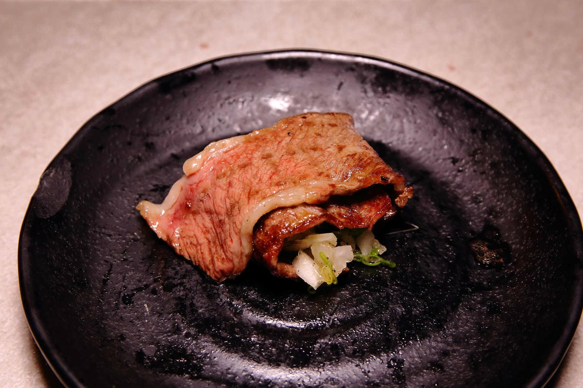 【食。台北】火之舞蓁品燒 和牛放題〜東區燒烤吃到飽。就是要大口吃肉其餘免談!肉食主義者必訪餐廳!