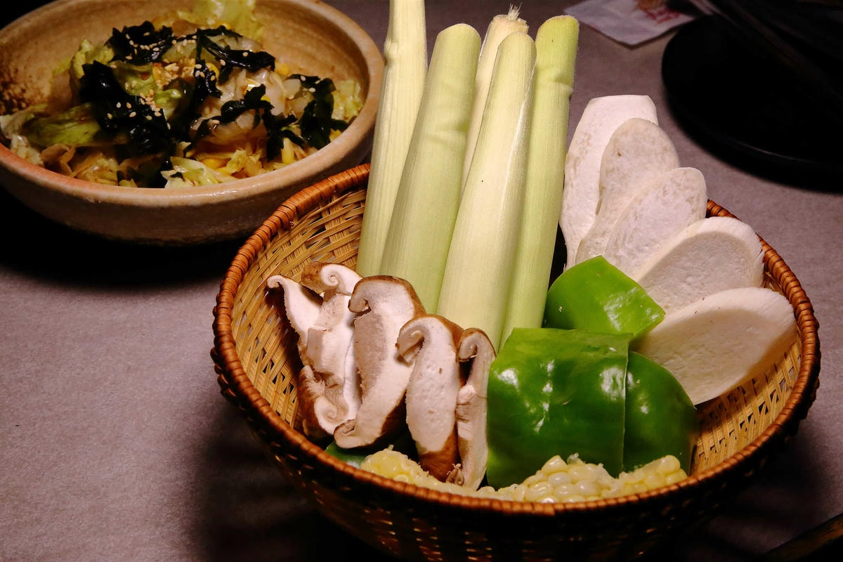 【食。台北】火之舞蓁品燒 和牛放題〜東區燒烤吃到飽。就是要大口吃肉其餘免談!肉食主義者必訪餐廳!