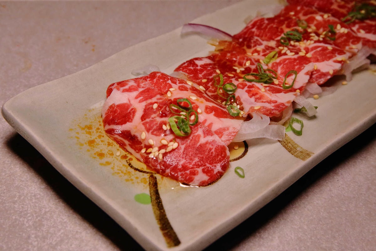 【食。台北】火之舞蓁品燒 和牛放題〜東區燒烤吃到飽。就是要大口吃肉其餘免談!肉食主義者必訪餐廳!