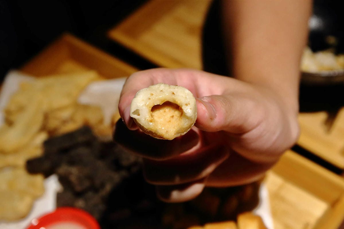 【食。三重】炸去啃 職人炸物〜這攤鹹酥雞超狂！全台首創內用鹹酥雞餐廳，宵夜首選，好吃又不油膩！