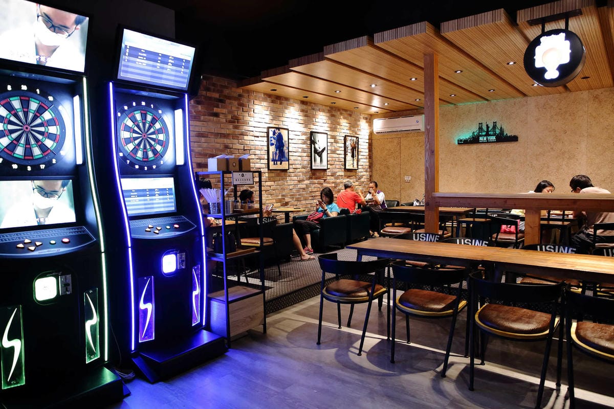 【食。三重】炸去啃 職人炸物〜這攤鹹酥雞超狂！全台首創內用鹹酥雞餐廳，宵夜首選，好吃又不油膩！