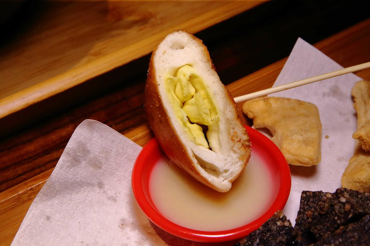 【食。三重】炸去啃 職人炸物〜這攤鹹酥雞超狂！全台首創內用鹹酥雞餐廳，宵夜首選，好吃又不油膩！