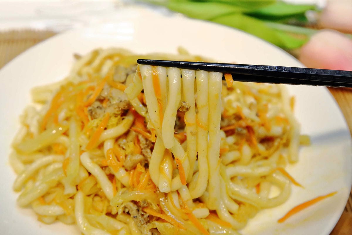 【食。永和】A董廚房〜永和隱密巷弄美食。終極美味健康糙米粥，來自宜蘭媽媽的手路菜！