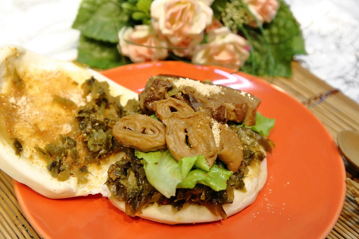 【食。永和】A董廚房〜永和隱密巷弄美食。終極美味健康糙米粥，來自宜蘭媽媽的手路菜！