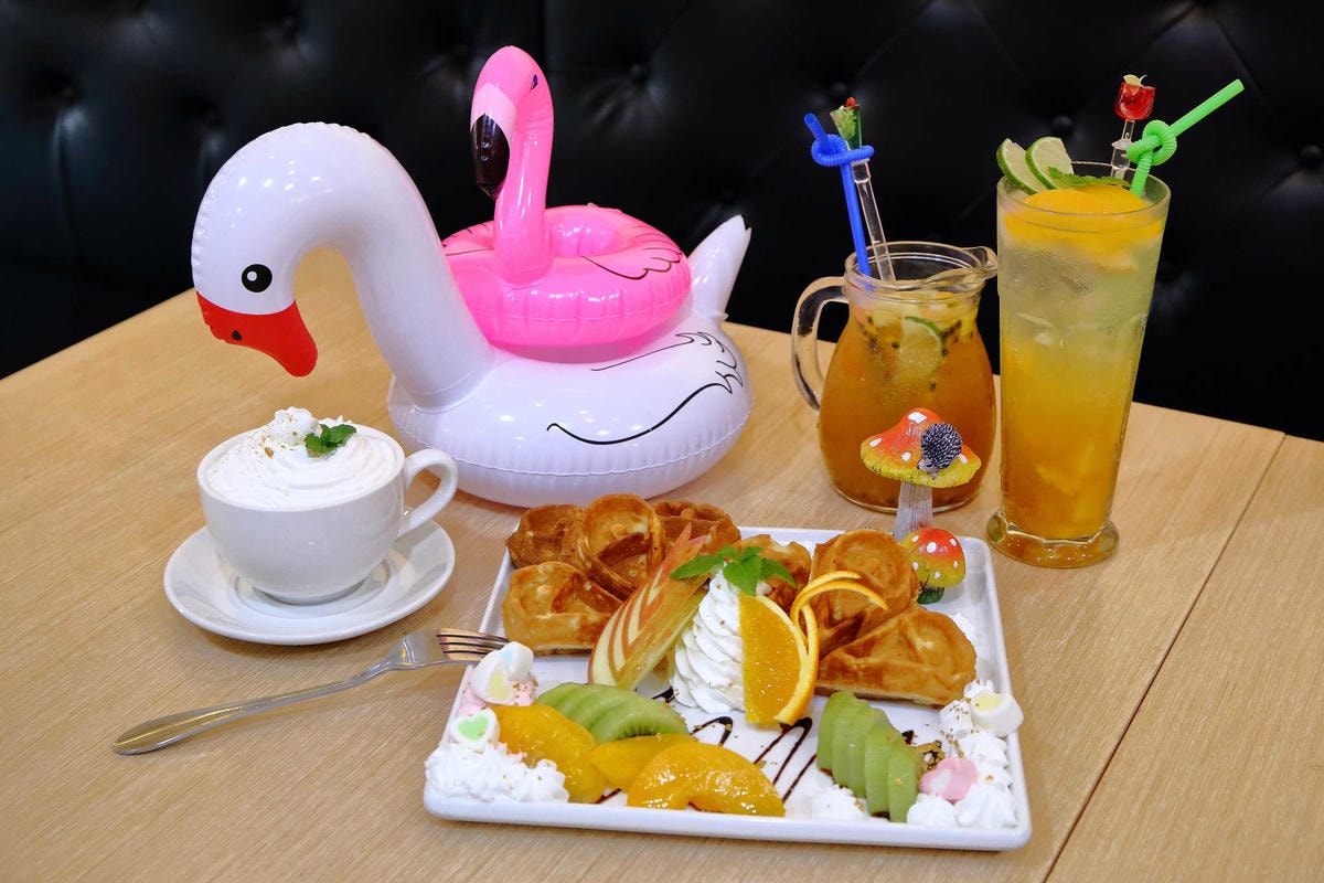 【食。桃園】三姑的店〜桃園鬆餅下午茶餐廳推薦。夢幻系甜點,IG打卡超好拍!下午茶/無線wifi/免費插座/不限時(已歇業)