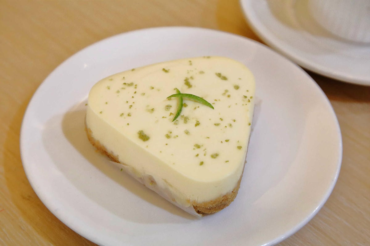 【食。桃園】三姑的店〜桃園鬆餅下午茶餐廳推薦。夢幻系甜點,IG打卡超好拍!下午茶/無線wifi/免費插座/不限時(已歇業)