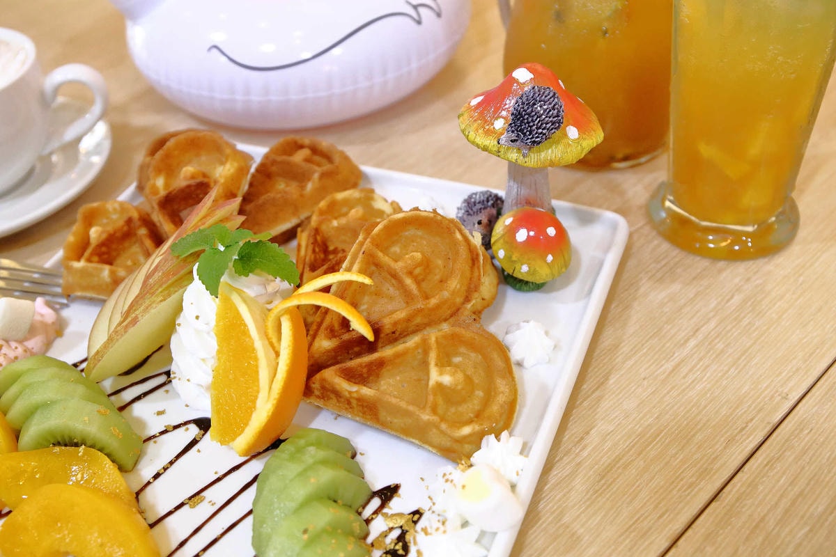 【食。桃園】三姑的店〜桃園鬆餅下午茶餐廳推薦。夢幻系甜點,IG打卡超好拍!下午茶/無線wifi/免費插座/不限時(已歇業)