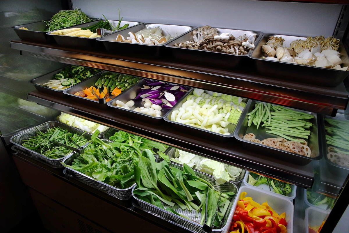 【食。永和】古城頂級海鮮鴛鴦火鍋〜永和吃到飽鴛鴦麻辣火鍋。寧願胖也不願意錯過樂華夜市美食(已歇業)