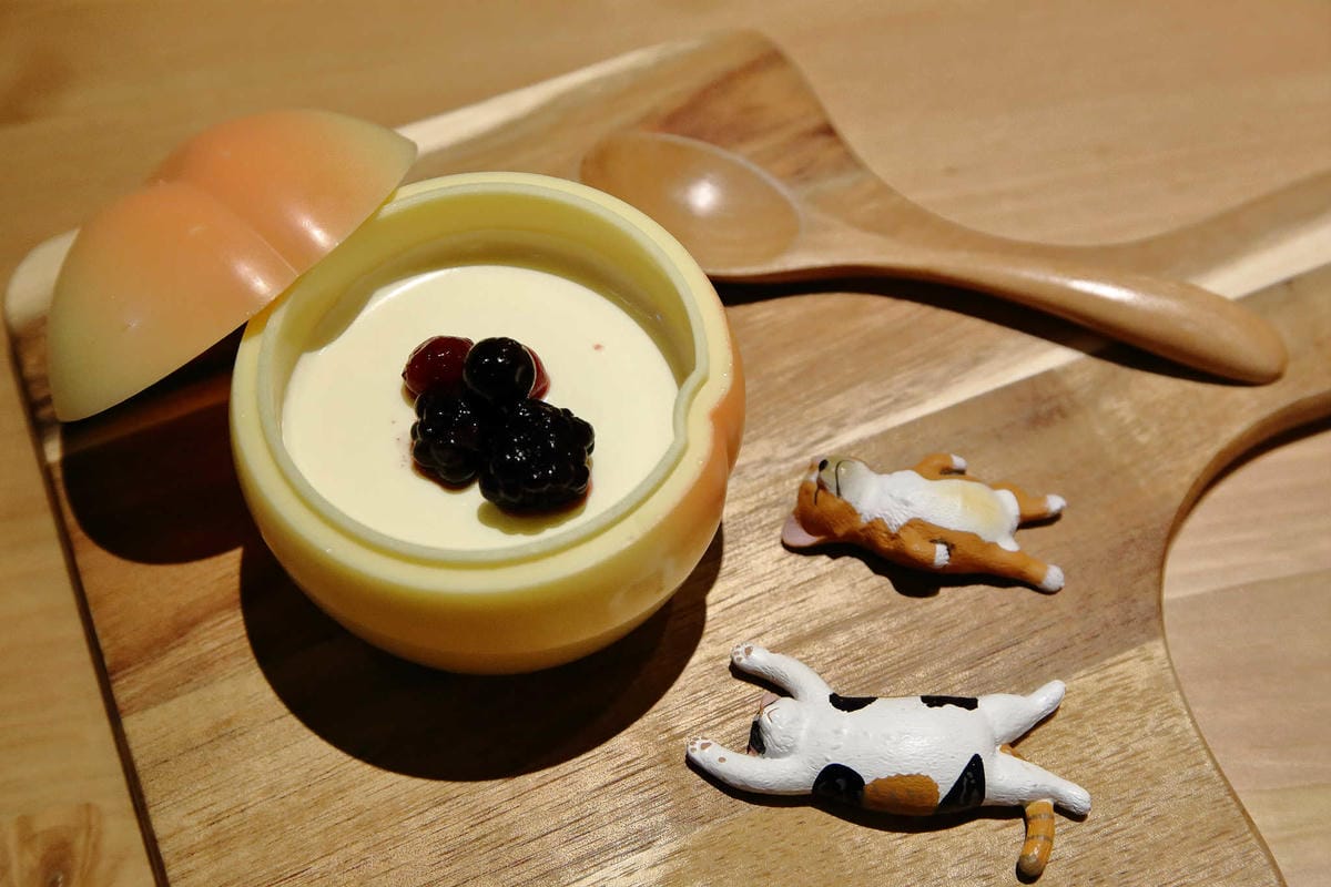 【食。台北】萌萌食堂〜民權西路站/早午餐輕食。超可愛的日式雜貨小屋，好想整間店扛回家，可愛店狗、店兔陪伴消磨美好時光…