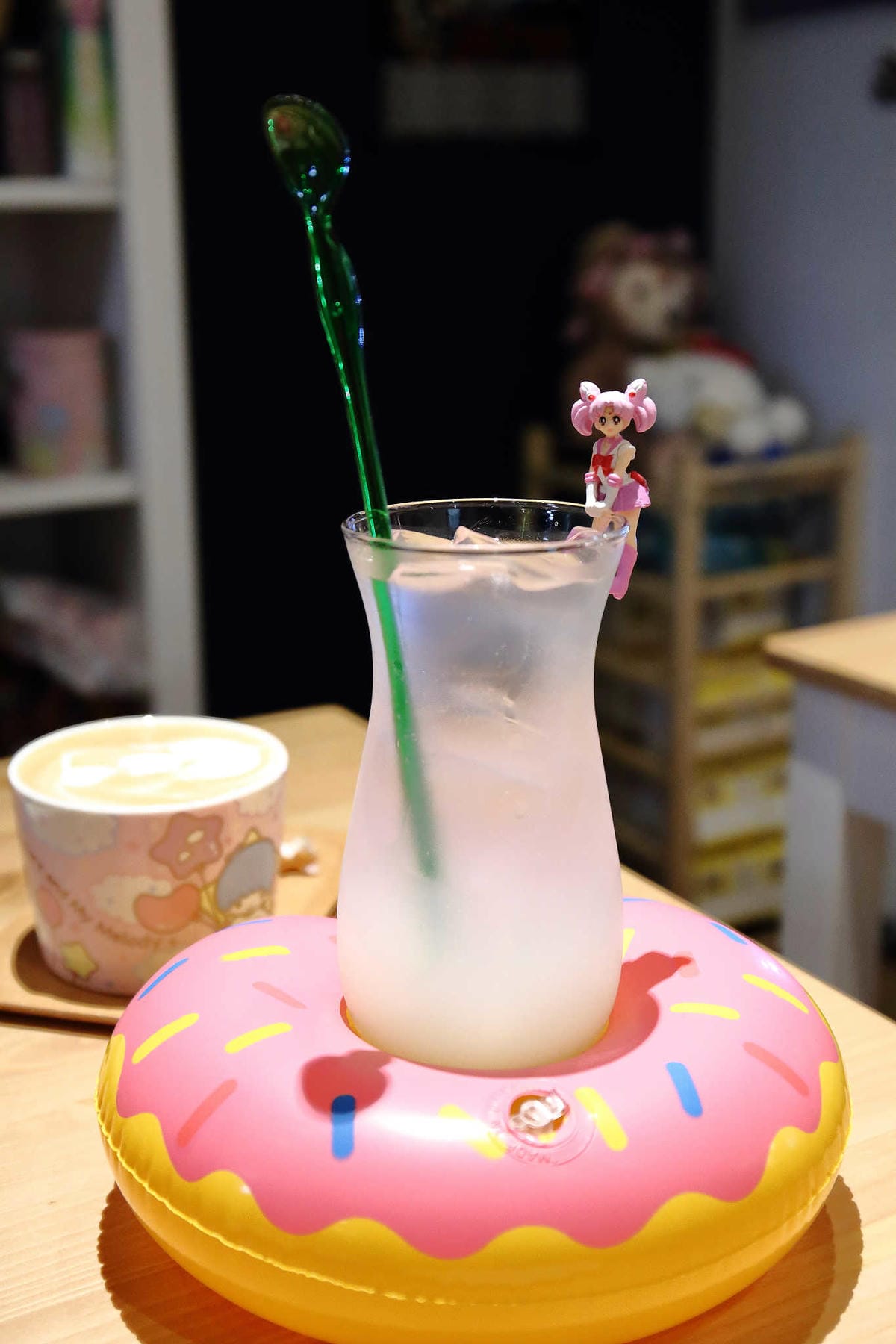 【食。台北】萌萌食堂〜民權西路站/早午餐輕食。超可愛的日式雜貨小屋，好想整間店扛回家，可愛店狗、店兔陪伴消磨美好時光…