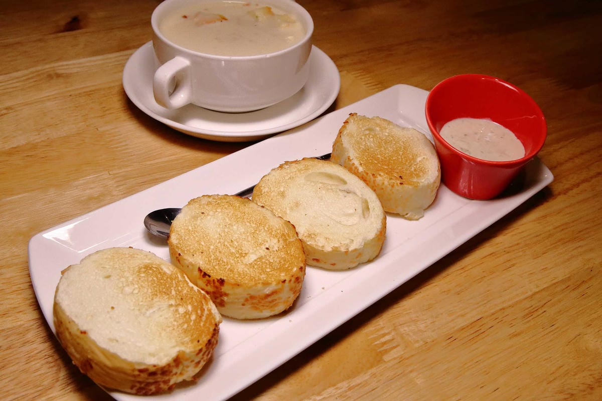 【食。新莊】查理士義式廚坊〜只有內行人才知道的巷弄美食，CP值超高的義大利麵