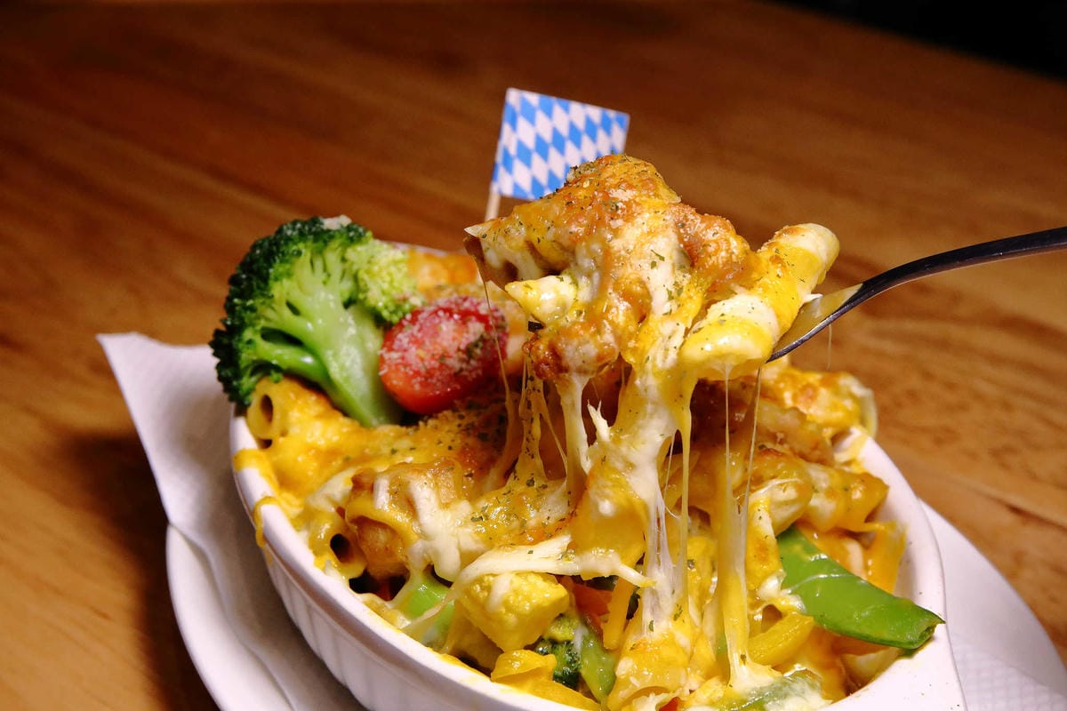 【食。新莊】查理士義式廚坊〜只有內行人才知道的巷弄美食，CP值超高的義大利麵