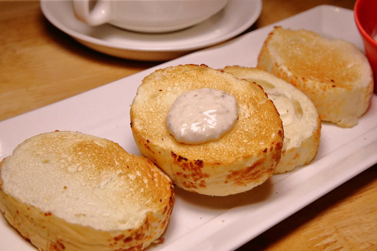 【食。新莊】查理士義式廚坊〜只有內行人才知道的巷弄美食，CP值超高的義大利麵