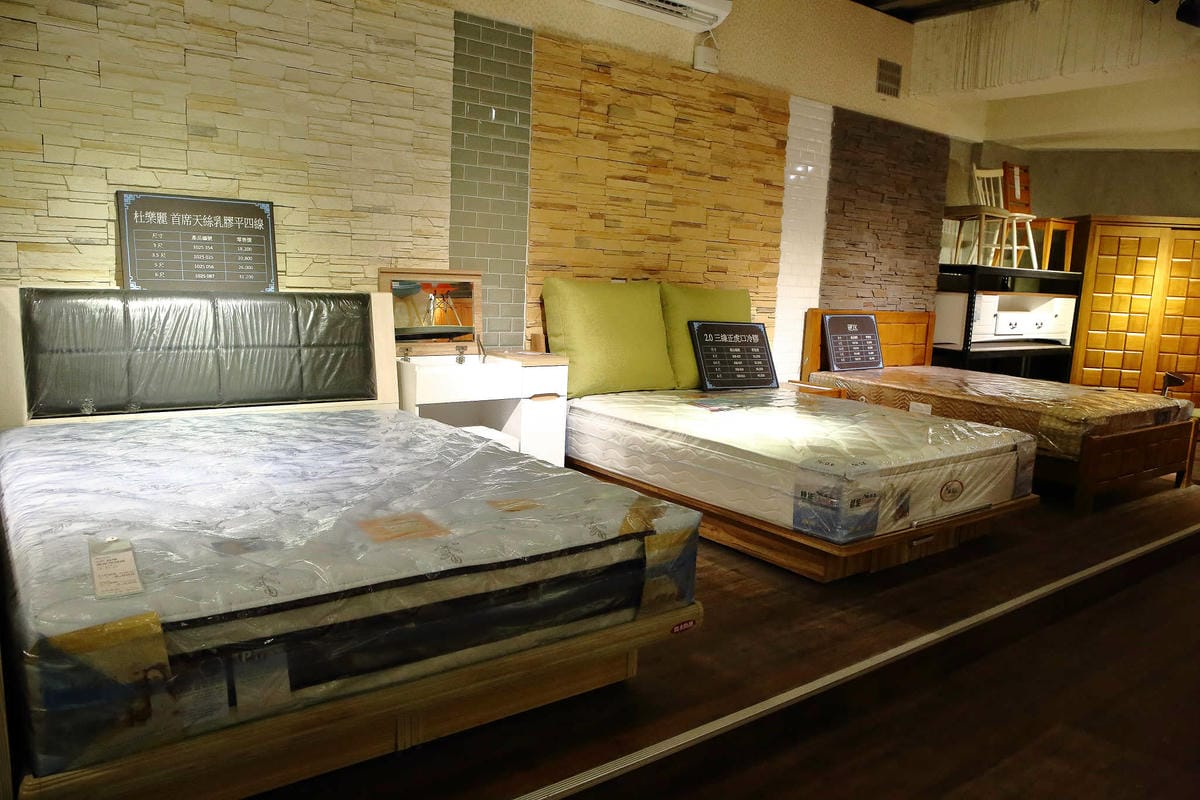 【萬華家具店推薦】億家具批發倉庫〜工廠直營、零售批發價‎、客