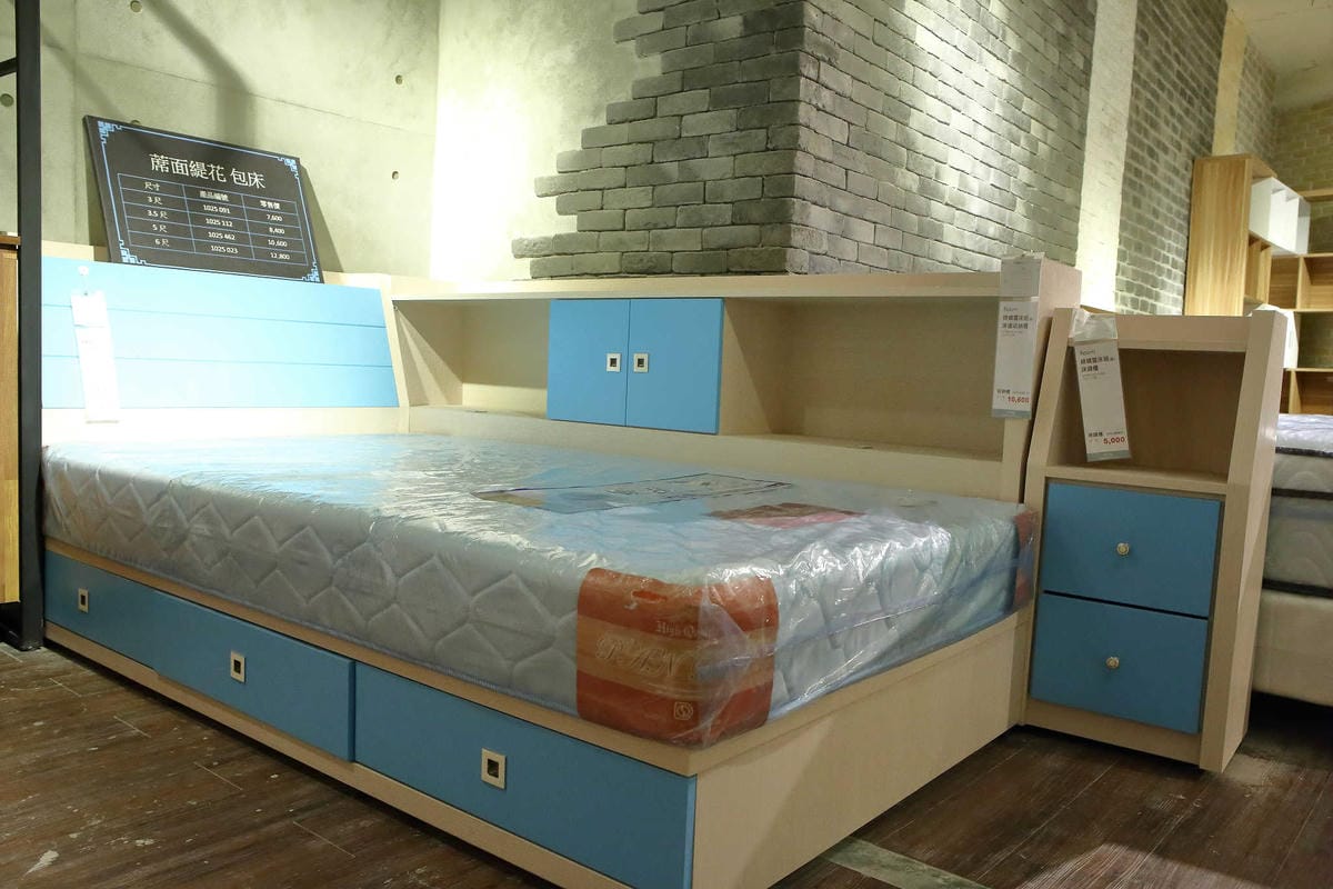 【萬華家具店推薦】億家具批發倉庫〜工廠直營、零售批發價‎、客