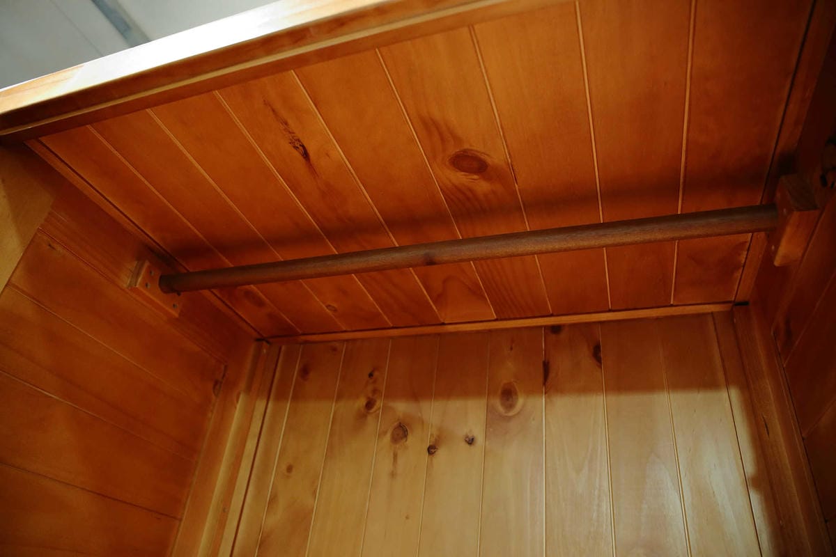 【萬華家具店推薦】億家具批發倉庫〜工廠直營、零售批發價‎、客