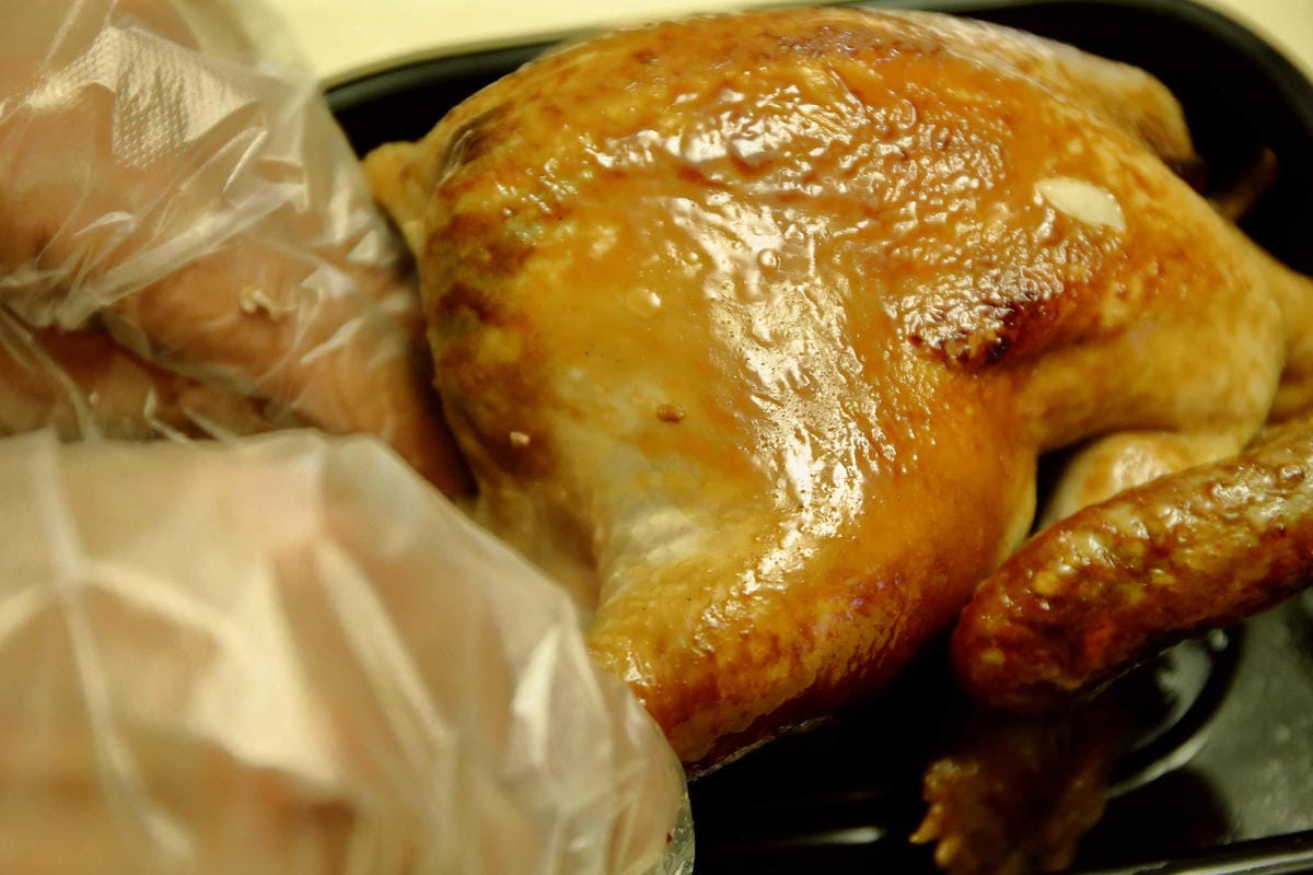 【食。新莊】新時代香雞城〜換地點再出發！新時代香雞城「重新復活」10/ 24日起試營運！