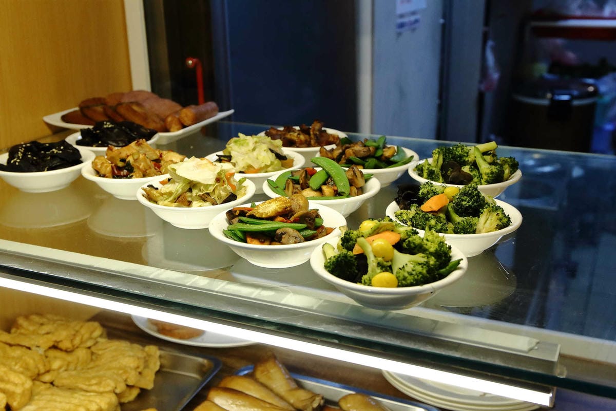 【食。中和】十味健康素食〜素食料理超好吃，讓你耳目一新，素食原來也可以這麼好吃！