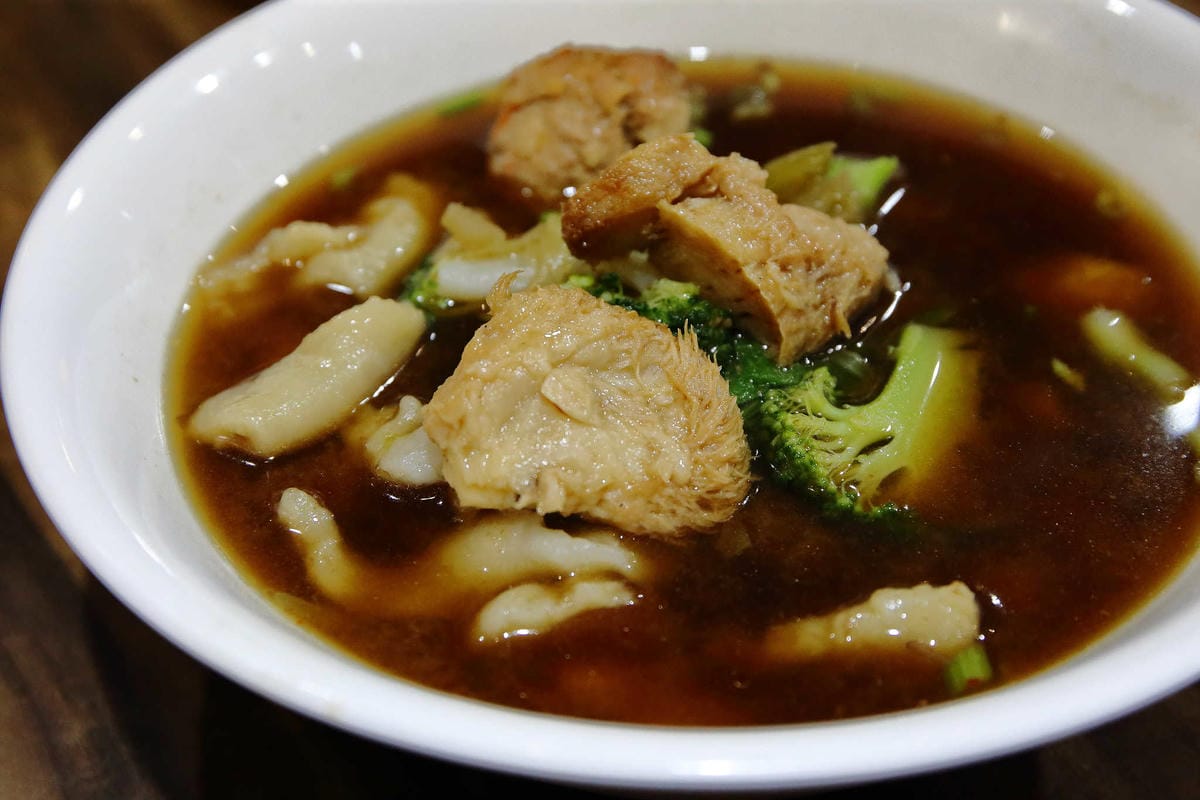 【食。中和】十味健康素食〜素食料理超好吃，讓你耳目一新，素食原來也可以這麼好吃！