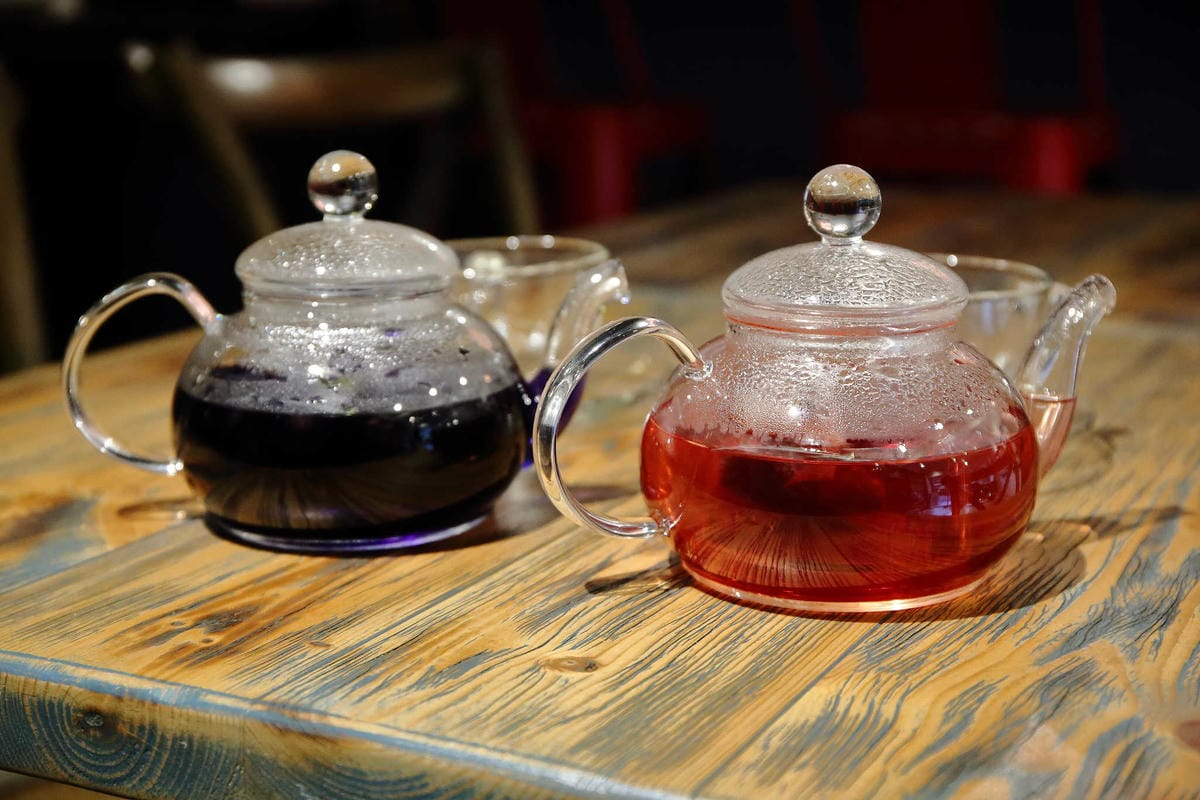 【食。台北】Chill burger 鬆飽〜忠孝復興/漢堡。讓人追著跑的知名餐車轉型，多汁美味愛吃漢堡者必吃！