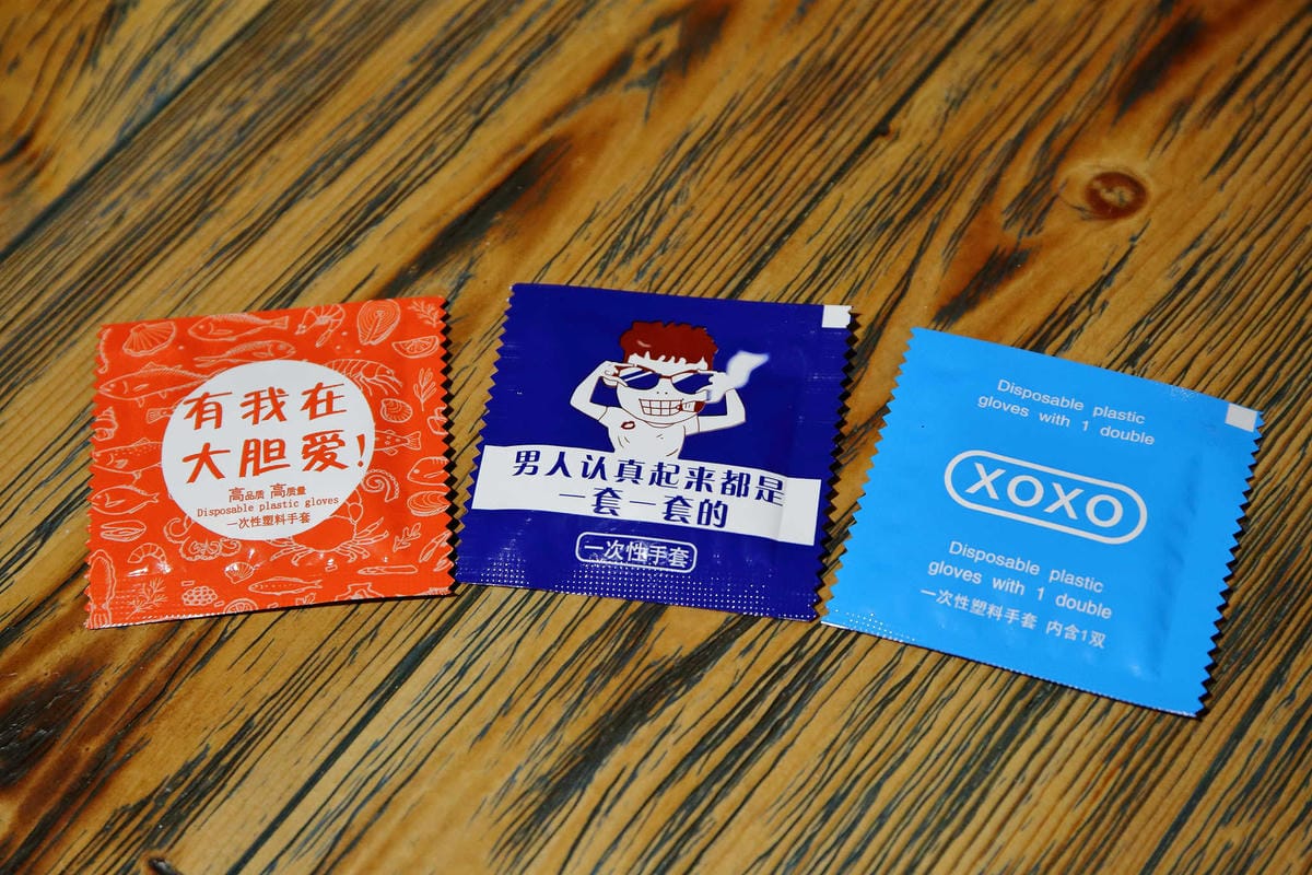 【食。台北】Chill burger 鬆飽〜忠孝復興/漢堡。讓人追著跑的知名餐車轉型，多汁美味愛吃漢堡者必吃！