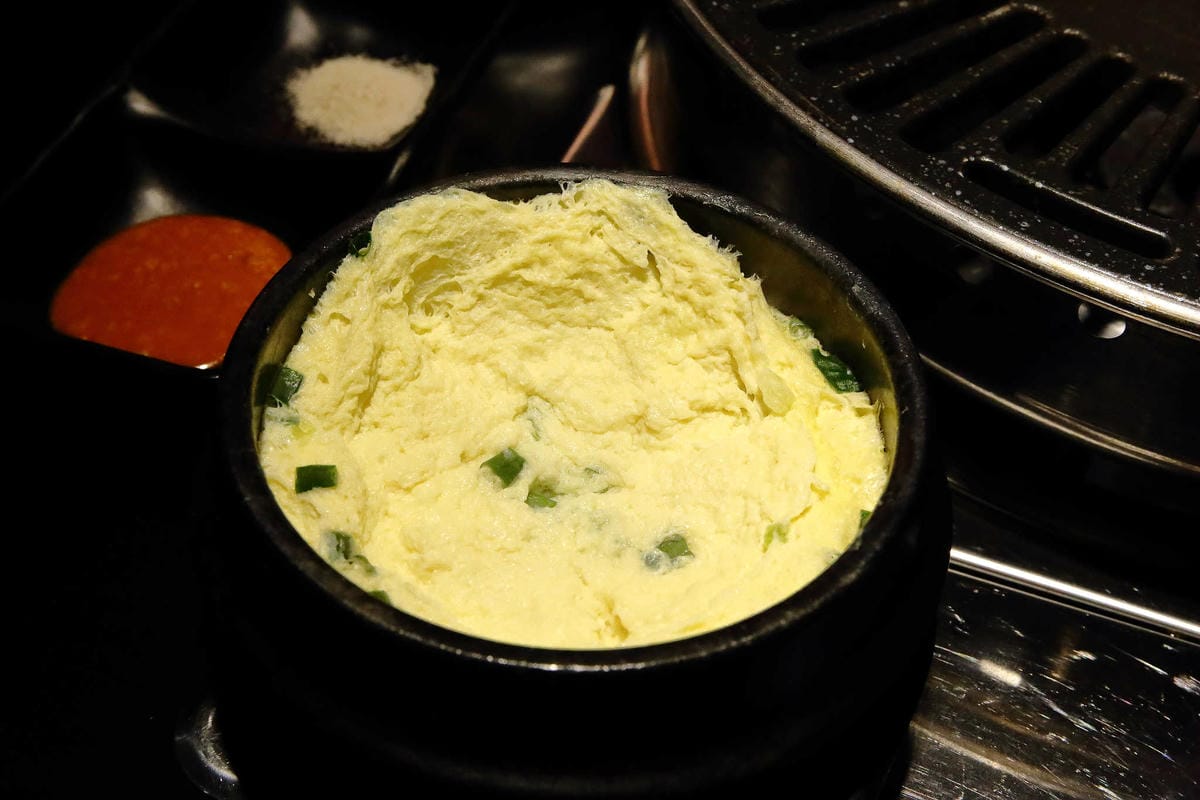 【食。台北】韓式烤肉終結王jihwaja〜忠孝敦化韓式烤肉。韓國人開的正宗燒烤店，歐巴幫你烤肉肉！