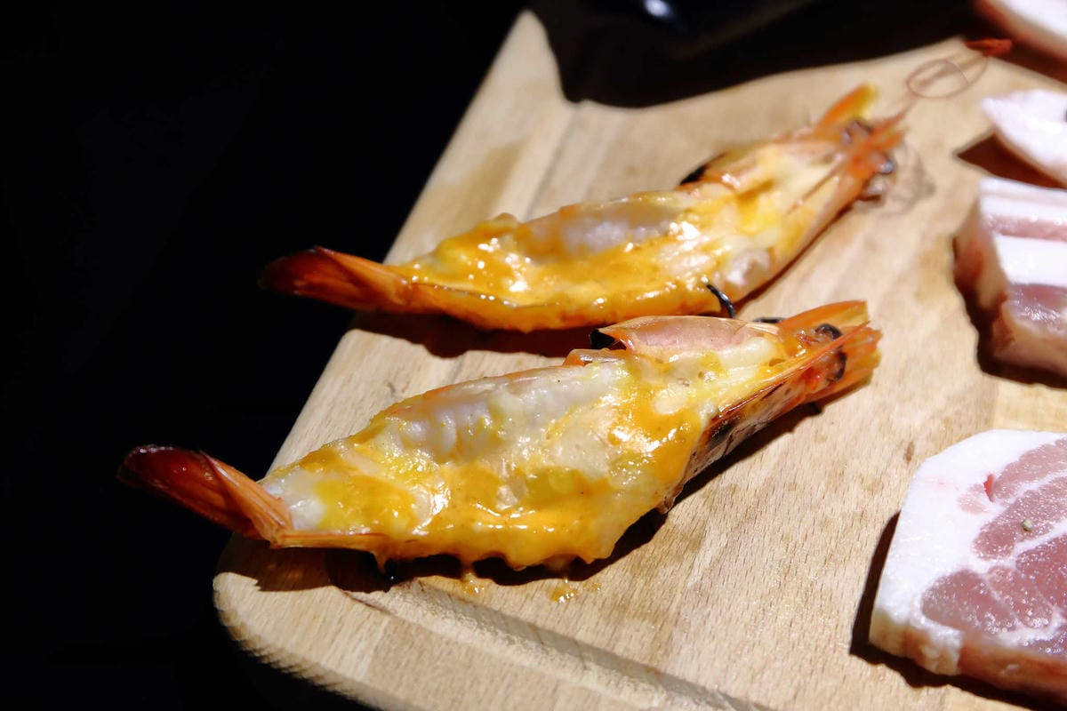 【食。台北】韓式烤肉終結王jihwaja〜忠孝敦化韓式烤肉。韓國人開的正宗燒烤店，歐巴幫你烤肉肉！