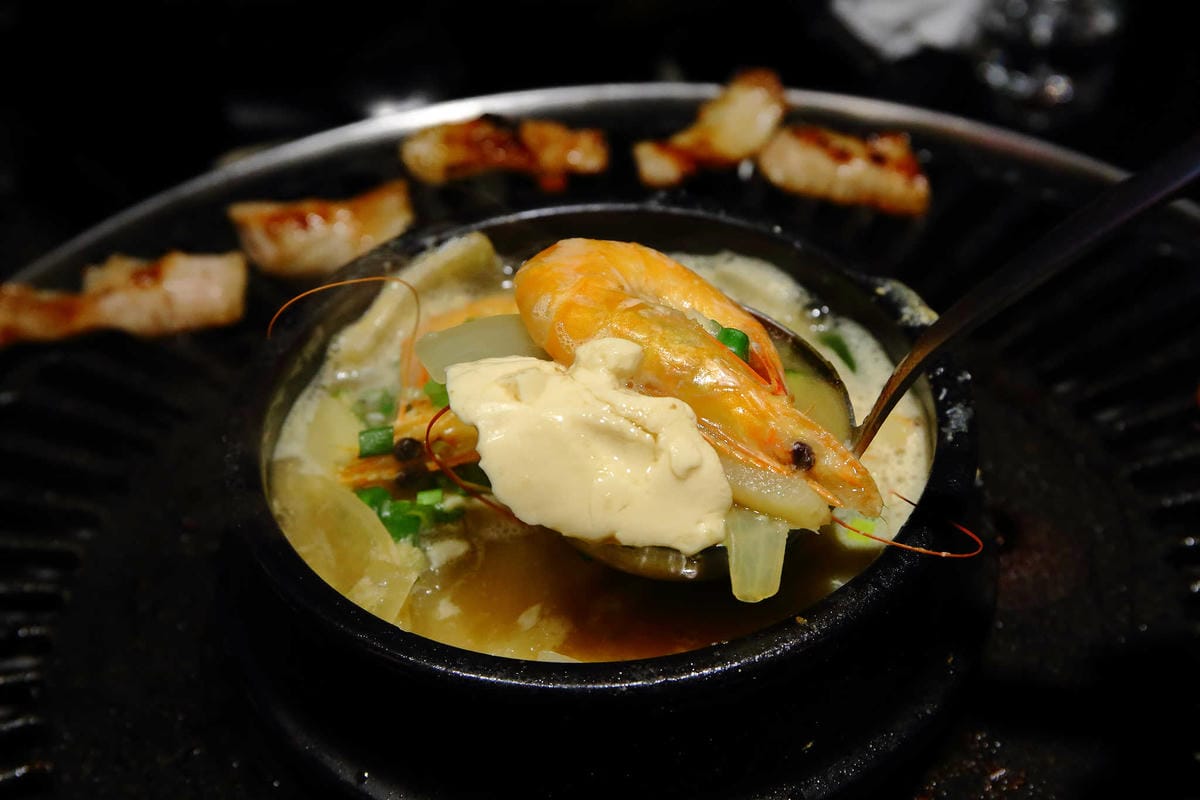 【食。台北】韓式烤肉終結王jihwaja〜忠孝敦化韓式烤肉。韓國人開的正宗燒烤店，歐巴幫你烤肉肉！