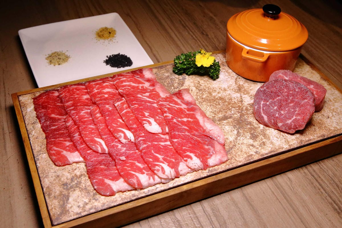 【食。台北】牧島燒肉專門店〜信義區燒烤推薦！多種精緻燒肉套餐，老饕必吃！(全新菜單全省出爐)