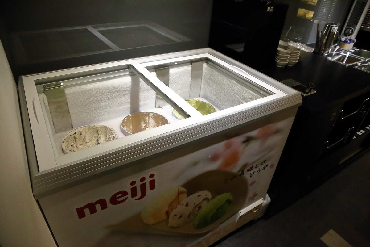 【食。中壢】健康主義精緻火鍋〜399元起平價壽喜燒吃到飽！野菜、頂級現切肉盤讓你吃到爽，CP值太高！(已歇業)