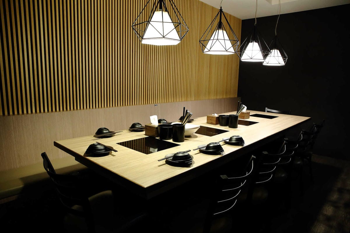 【食。中壢】健康主義精緻火鍋〜399元起平價壽喜燒吃到飽！野菜、頂級現切肉盤讓你吃到爽，CP值太高！(已歇業)