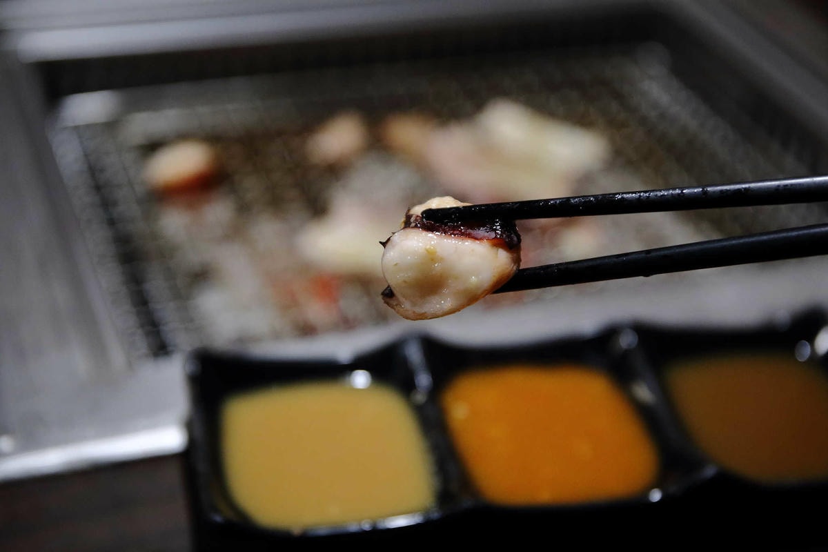 【食。內壢】一燒十味昭和園內壢省桃店〜桃園燒烤吃到飽推薦。懷舊復古主題餐廳,無肉不歡,肉食控必訪!