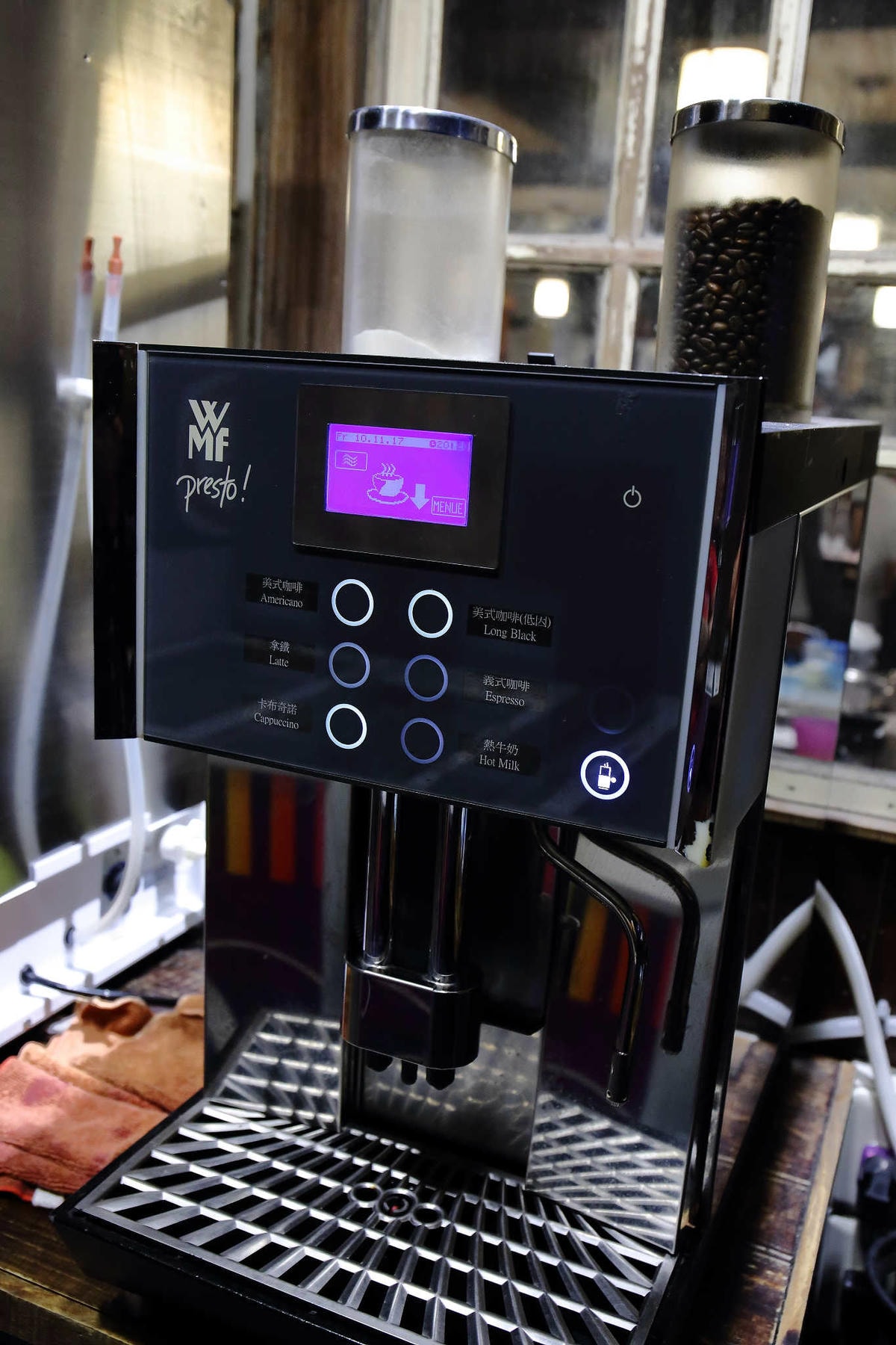 【食。內壢】一燒十味昭和園內壢省桃店〜桃園燒烤吃到飽推薦。懷舊復古主題餐廳,無肉不歡,肉食控必訪!