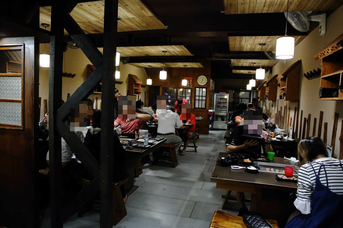 【食。內壢】一燒十味昭和園內壢省桃店〜桃園燒烤吃到飽推薦。懷舊復古主題餐廳,無肉不歡,肉食控必訪!