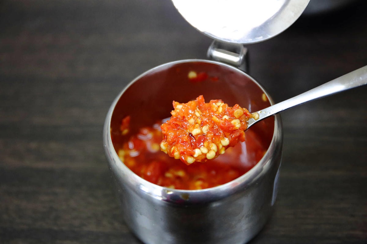 【食。桃園】極鱻麵線甜不辣龍安店〜桃園在地好滋味!蚵仔麵線/甜不辣銅板小吃,平凡中的不平凡滋味,一吃成主顧!